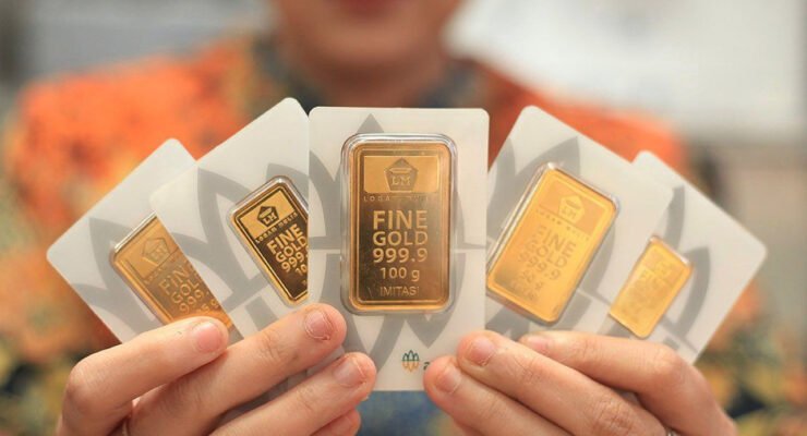 Harga Emas Antam Hari Ini Makin Turun, Lanjut Melemah
