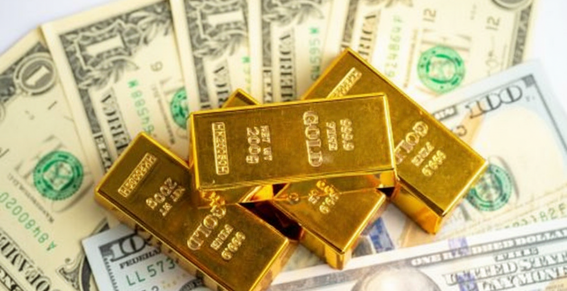 Dari Anjlok ke Nanjak, Harga Emas Tembus US$4.900 Lagi