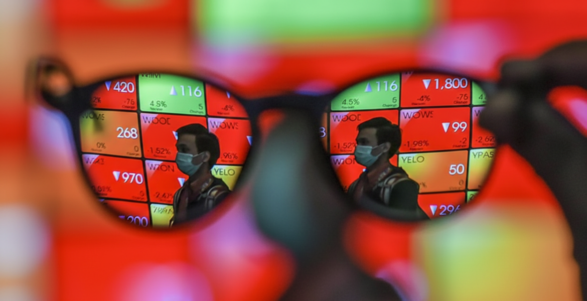 IHSG Langsung Ambles 2,5%, Level 8.000 Ditinggalkan