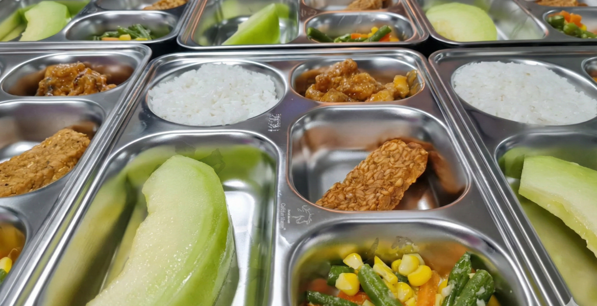 APBN Makin Berat Gara-Gara Krisis Minyak, Celios Soroti Dana MBG