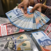 Dolar AS Pagi Ini Tembus Rp17.150, Makin Nanjak!