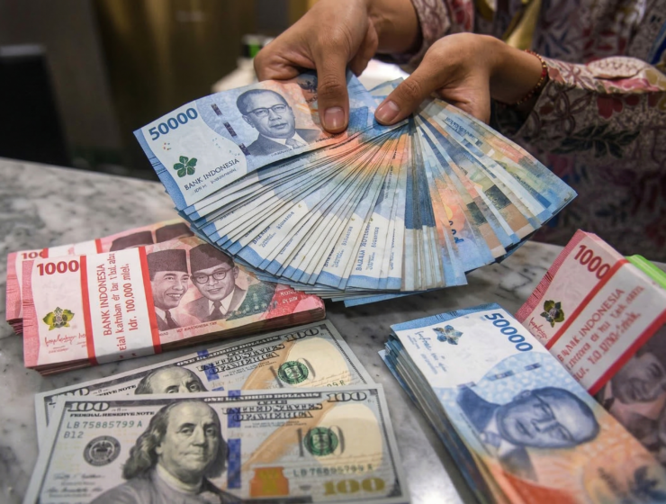 Rupiah Tembus Rp17.000 per Dolar AS, Tertekan Sentimen Timur Tengah