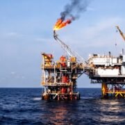 Harga Minyak Melonjak, Bursa Global Tertekan Imbas Serangan AS–Israel ke Iran