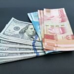 Efek BI Rate Naik? Rupiah Kembali Taklukkan Dolar AS ke Rp17.950