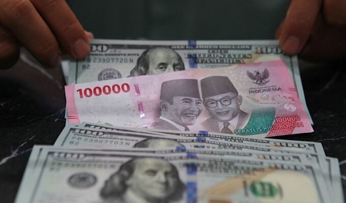 Rupiah Makin Perkasa! Dolar AS Turun ke Rp17.925, Jauh dari Level Rp18.000