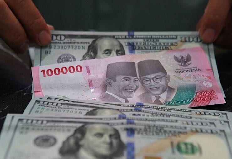 Rupiah Makin Perkasa! Dolar AS Turun ke Rp17.925, Jauh dari Level Rp18.000